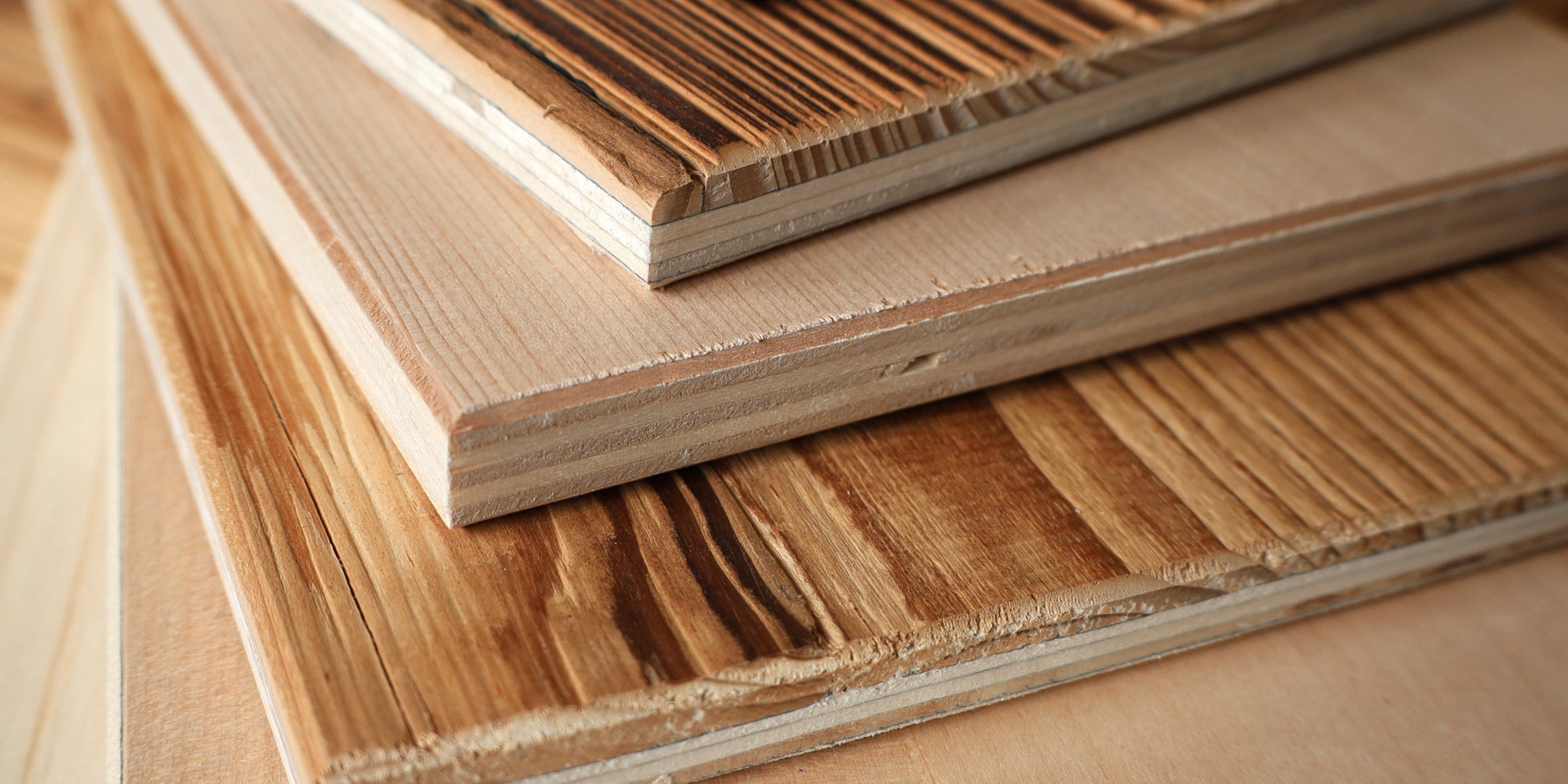 Saunaholz, Echtholz Plattenmaterial, Altholz, Abachi, Profilholz, kanadisches Hemlock, Fichte, Espe, Birke, Zirbelkiefer