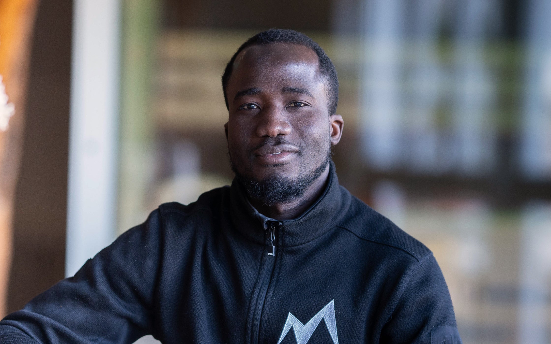 Maney Joof, Schreiner