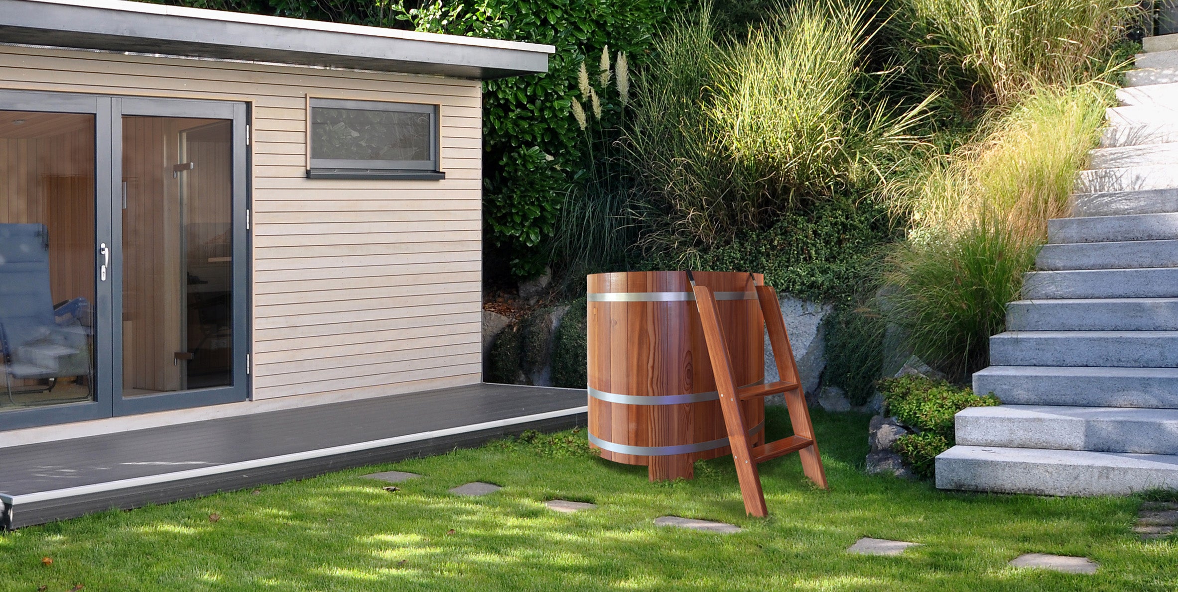 Blogartikel: Verwandeln Sie Ihren Garten in eine Spa-Oase, Watertube im Garten